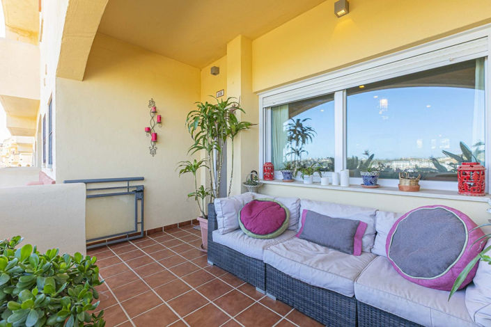 Image No.4-2 Bed Property for sale