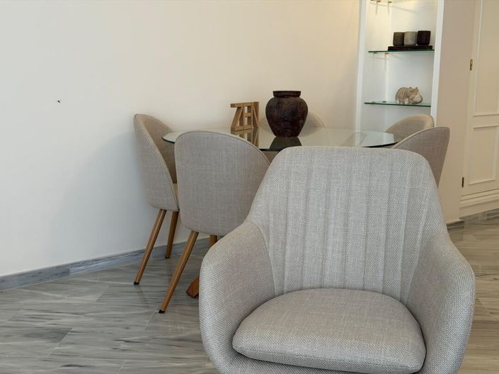 Image No.17-3 Bed Property for sale