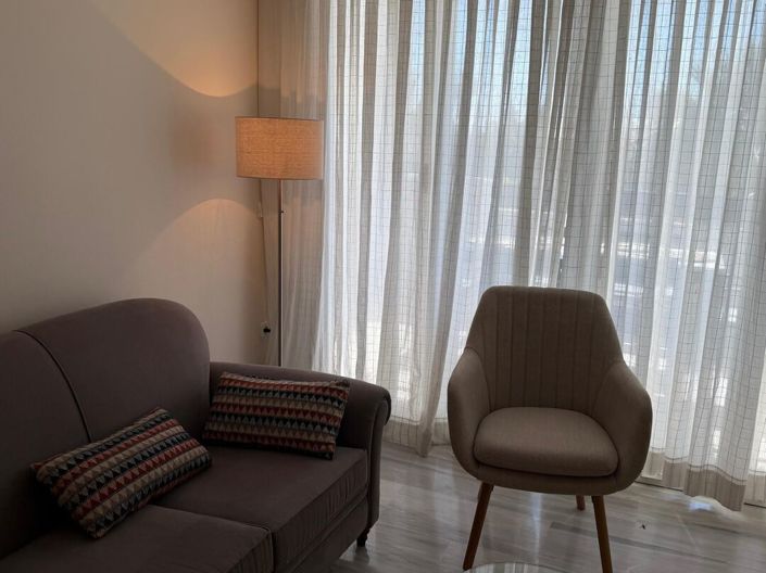 Image No.21-3 Bed Property for sale