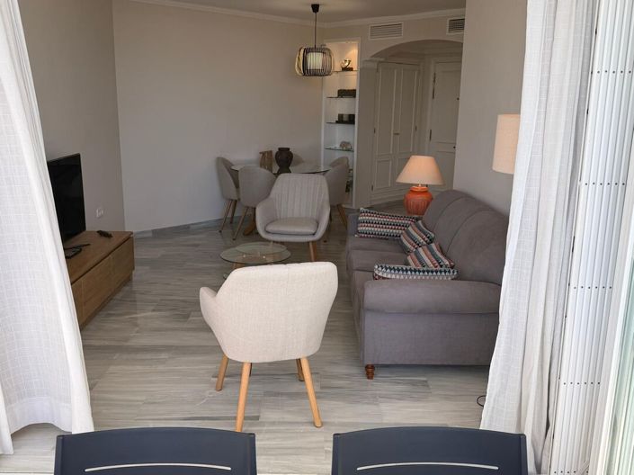 Image No.23-3 Bed Property for sale