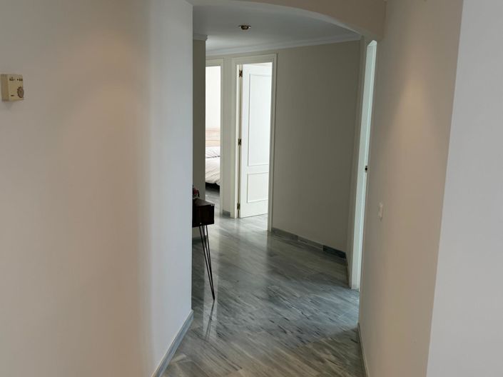 Image No.24-3 Bed Property for sale