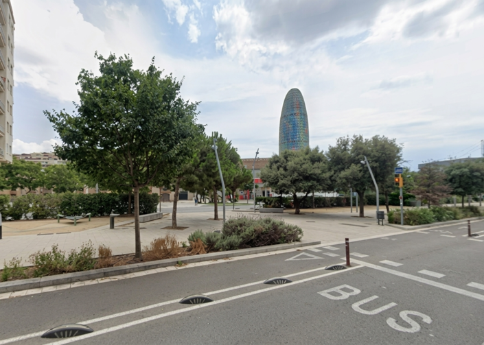 Image No.14-2 Bed Property for sale