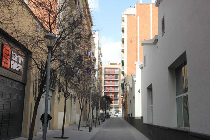 Image No.16-2 Bed Property for sale