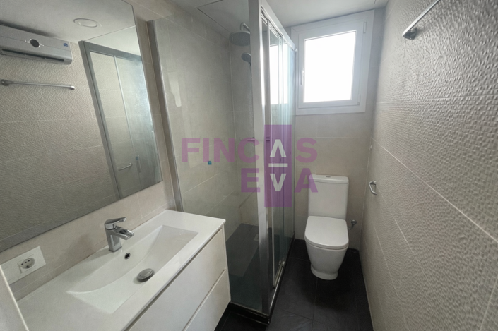 Image No.9-2 Bed Property for sale