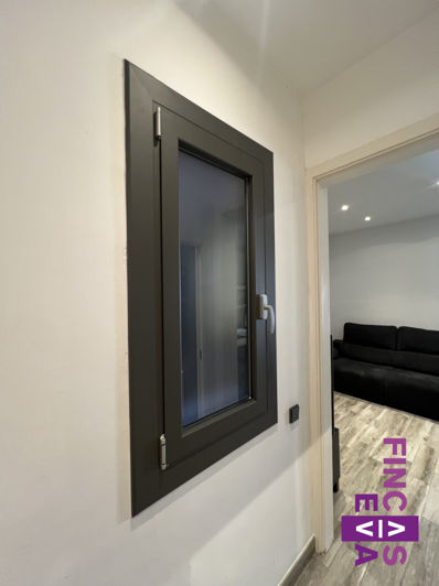 Image No.21-2 Bed Property for sale