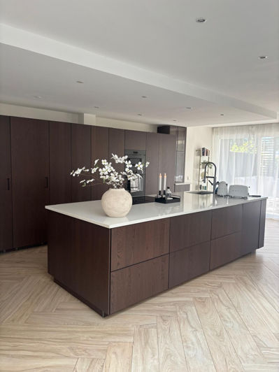 Image No.3-4 Bed Property for sale