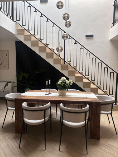 Image No.4-4 Bed Property for sale