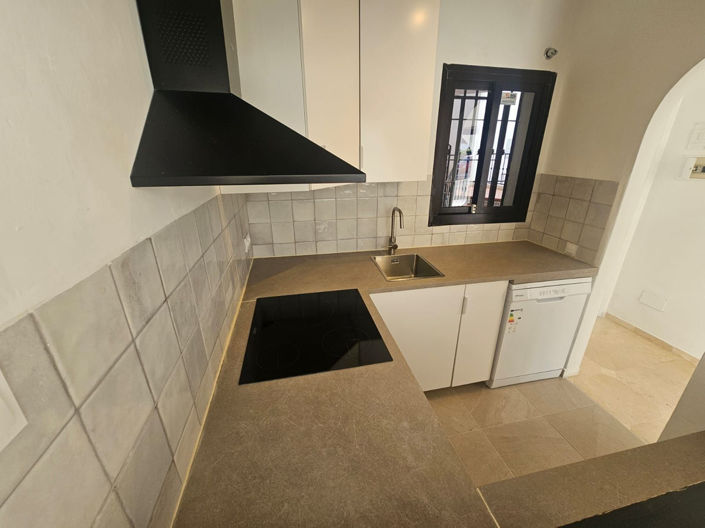 Image No.8-1 Bed Property for sale