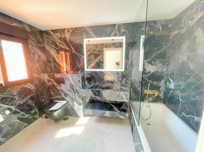 Image No.20-3 Bed Property for sale