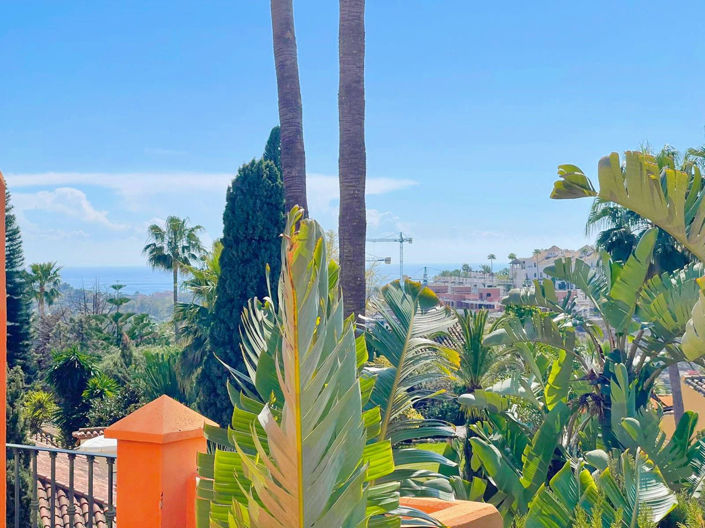 Image No.30-3 Bed Property for sale