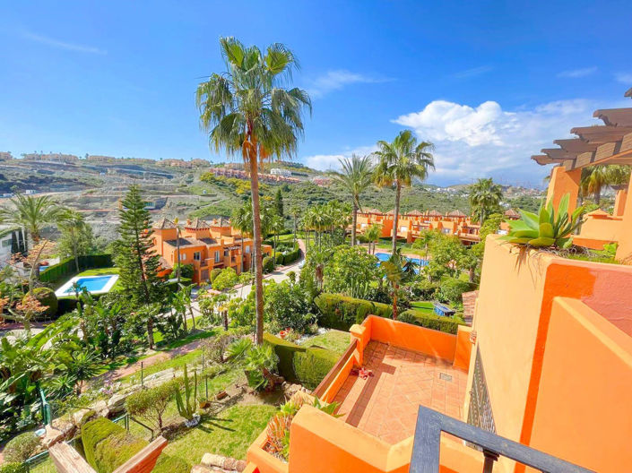 Image No.33-3 Bed Property for sale