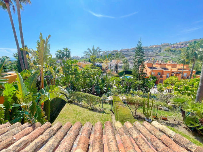 Image No.34-3 Bed Property for sale