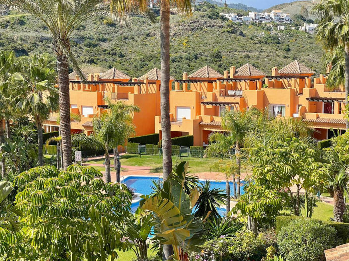 Image No.4-3 Bed Property for sale