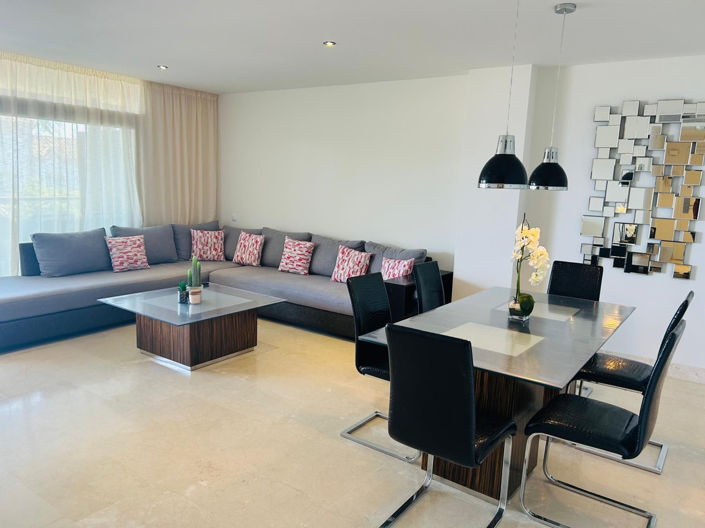 Image No.8-3 Bed Property for sale