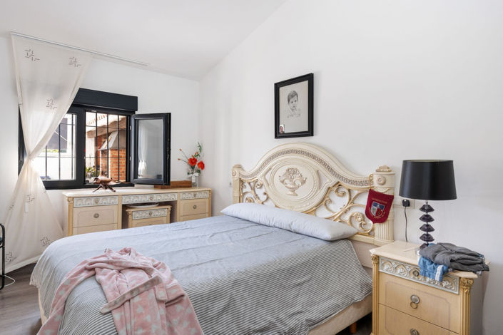 Image No.7-4 Bed Property for sale