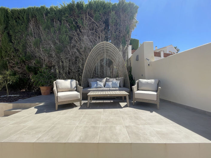 Image No.49-5 Bed Property for sale