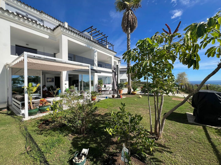 Image No.14-4 Bed Property for sale