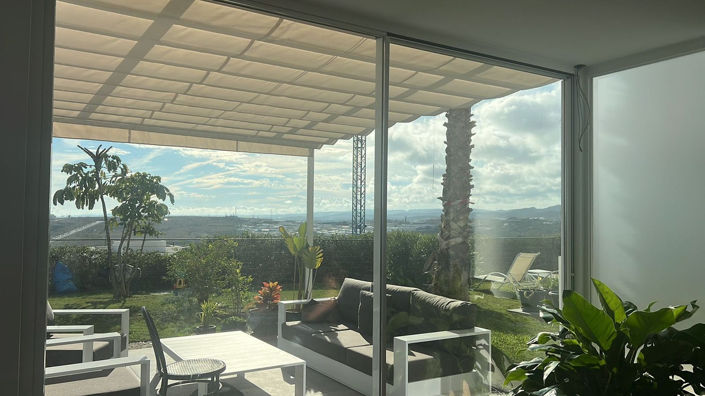 Image No.2-4 Bed Property for sale