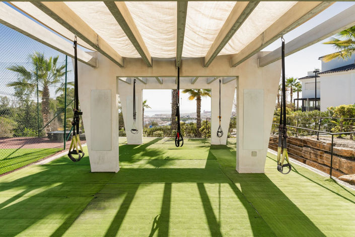 Image No.33-4 Bed Property for sale