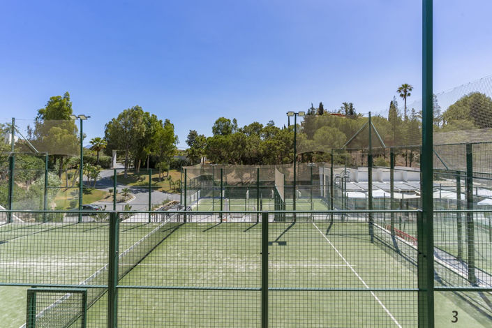 Image No.35-4 Bed Property for sale