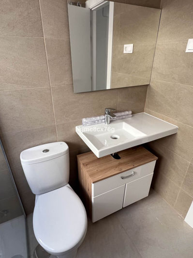 Image No.23-3 Bed Property for sale