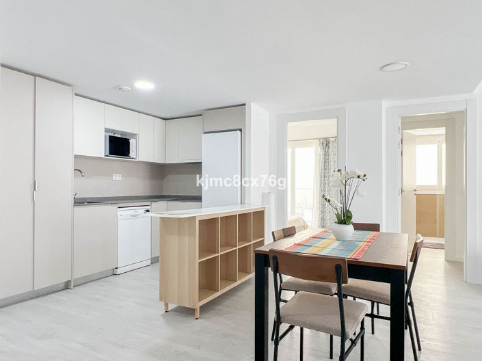 Image No.5-3 Bed Property for sale