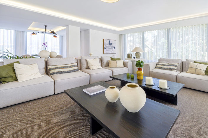 Image No.18-5 Bed Property for sale