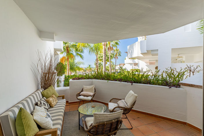 Image No.15-3 Bed Property for sale
