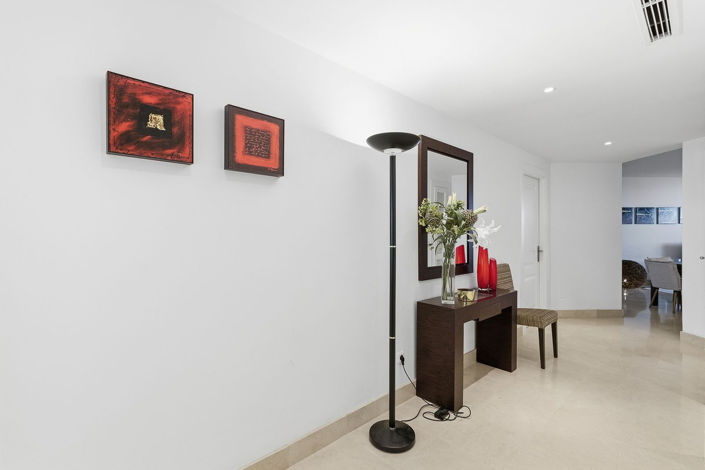 Image No.8-3 Bed Property for sale