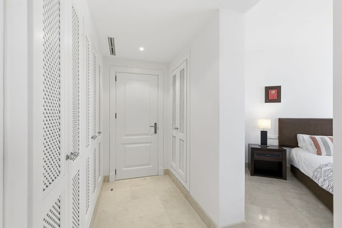 Image No.9-3 Bed Property for sale