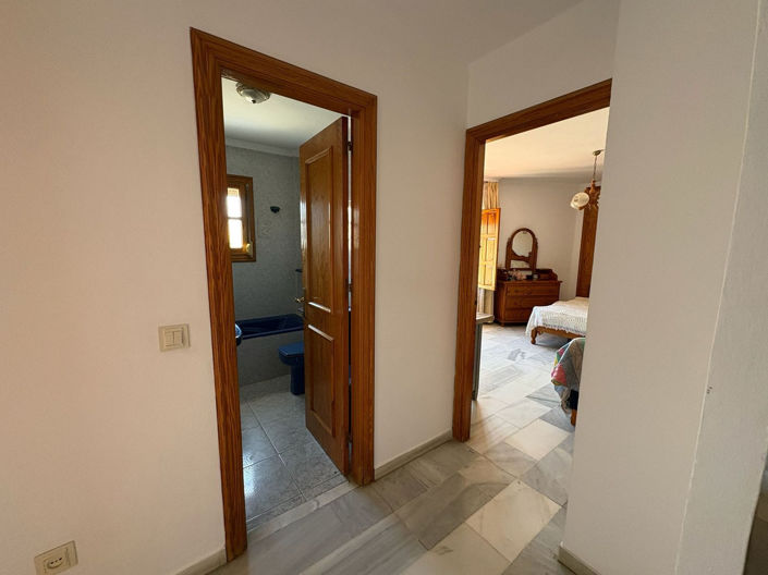 Image No.28-Propriété de 5 chambres à vendre à Estepona