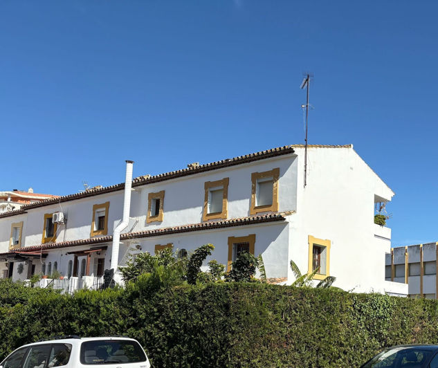 Image No.6-Propriété de 5 chambres à vendre à Estepona