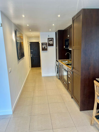 Image No.11-2 Bed Property for sale