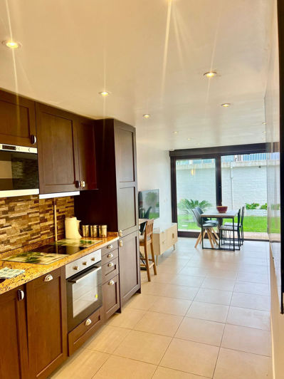 Image No.3-2 Bed Property for sale