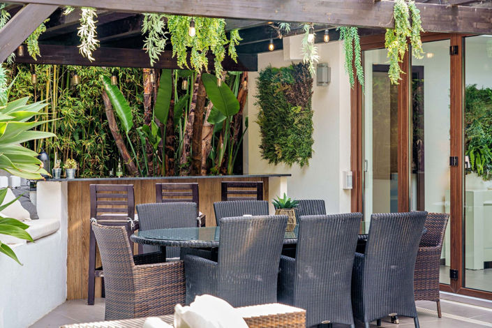 Image No.46-5 Bed Property for sale