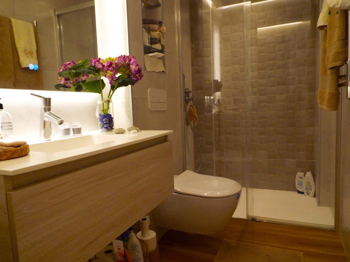 Image No.25-1 Bed Property for sale