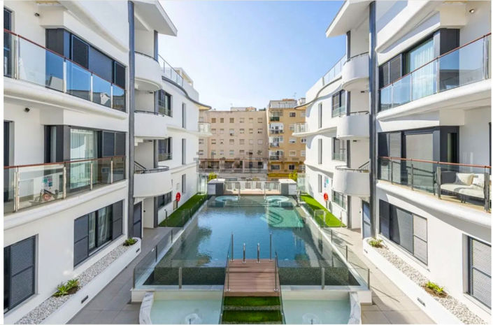 Image No.33-1 Bed Property for sale