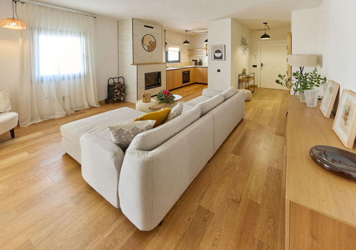 Image No.3-2 Bed Property for sale