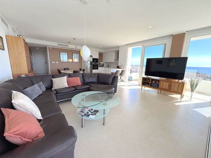 Image No.17-3 Bed Property for sale