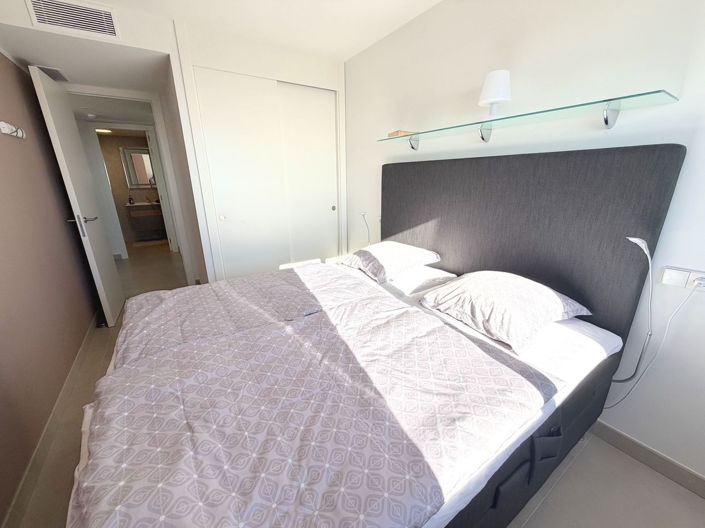 Image No.30-3 Bed Property for sale