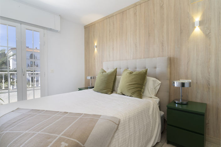 Image No.29-2 Bed Property for sale