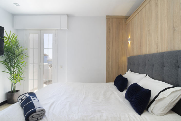 Image No.37-2 Bed Property for sale