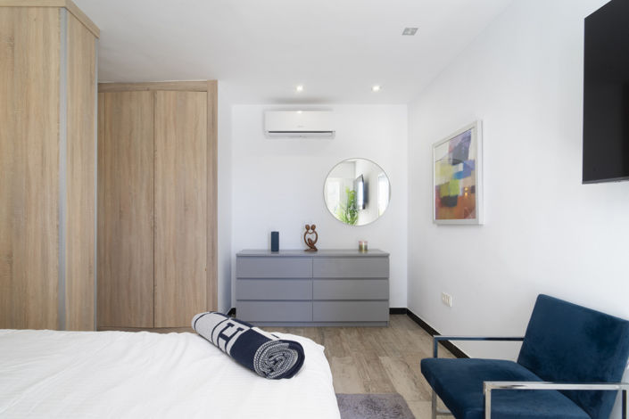 Image No.38-2 Bed Property for sale