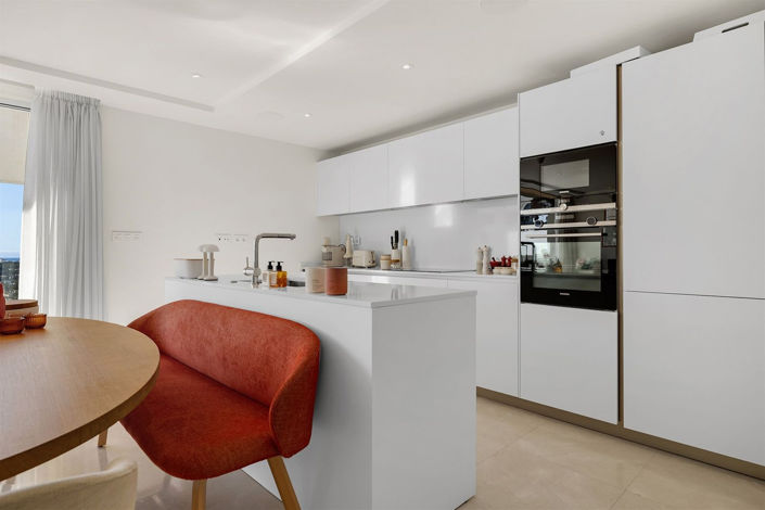 Image No.13-3 Bed Property for sale