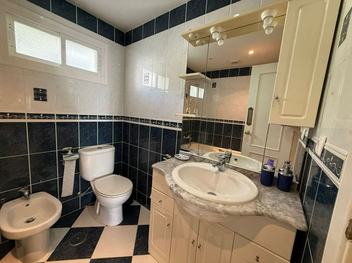 Image No.32-Propriété de 2 chambres à vendre à Marbella