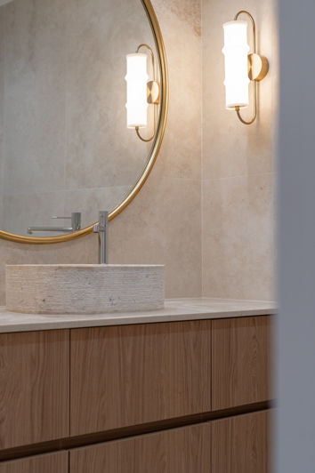 Image No.21-3 Bed Property for sale