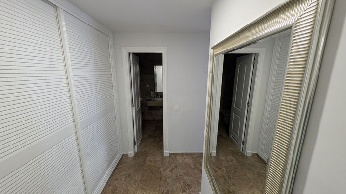 Image No.17-2 Bed Property for sale