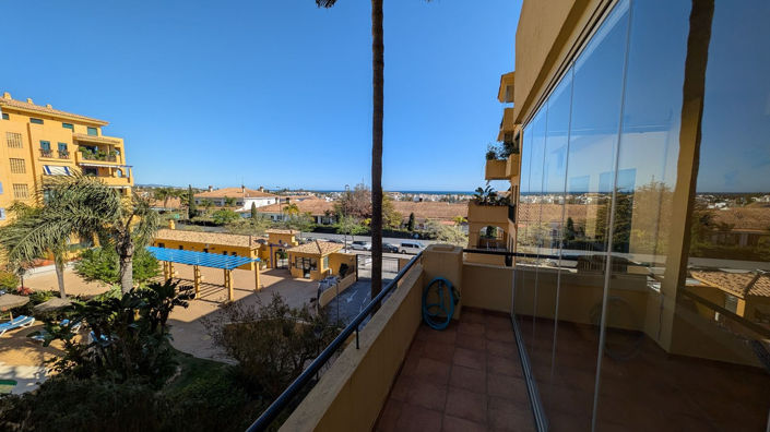 Image No.2-2 Bed Property for sale