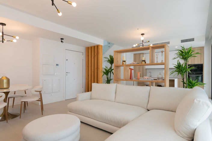 Image No.27-4 Bed Property for sale