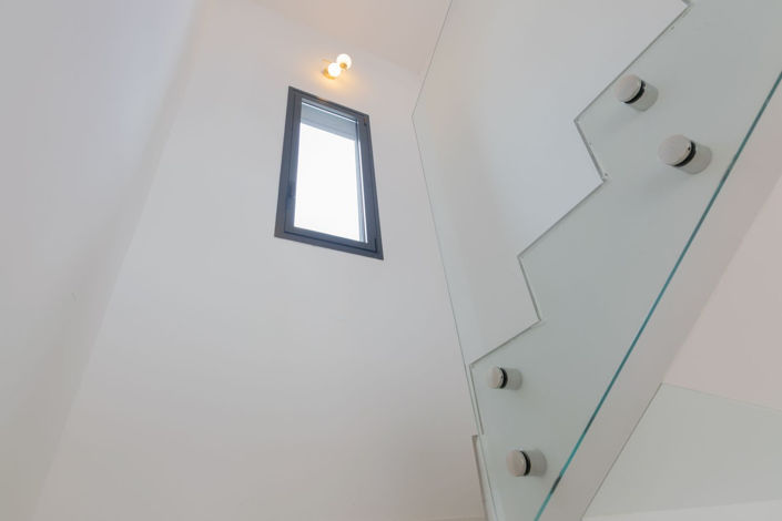 Image No.32-4 Bed Property for sale